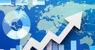 Pakistan’s Economic Outlook 2025: Risks and Opportunities